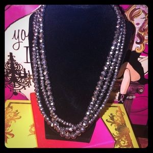 Beautiful pewter silver jewel necklace.